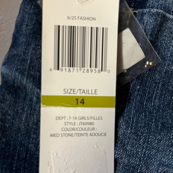 Guess Jean skort girls size 14 - Picture 3 of 3